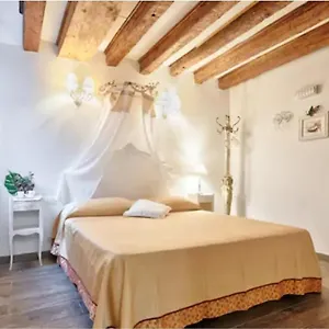 Cadeau , Venice Italy